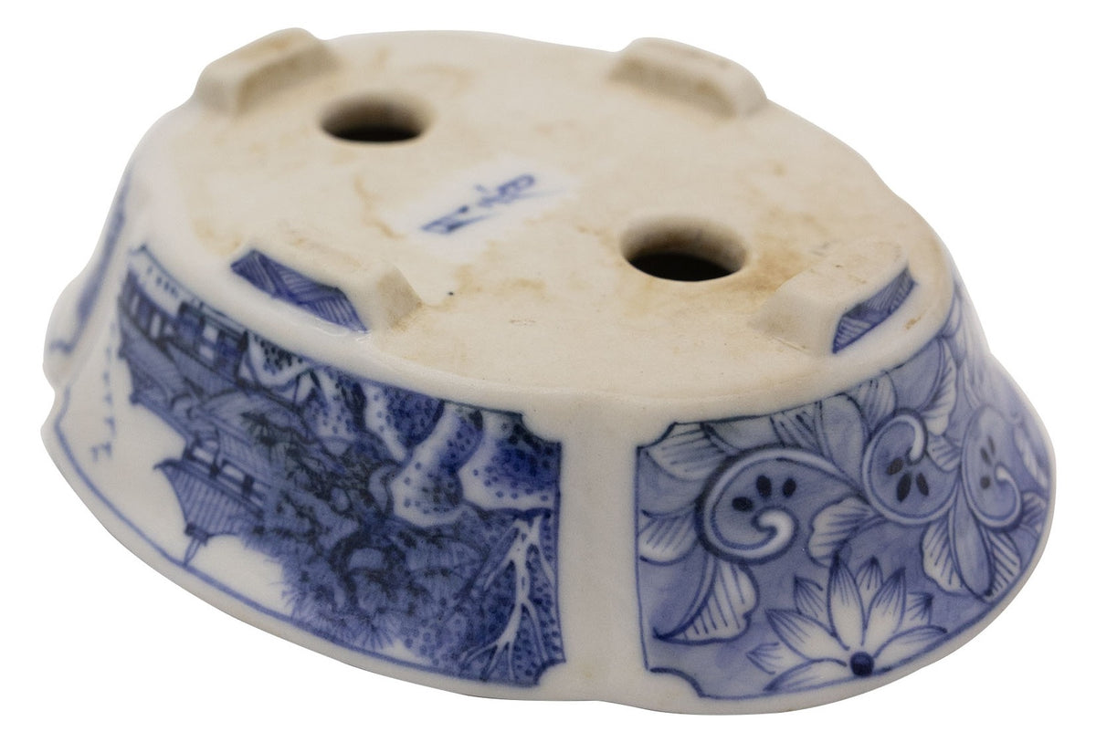 Ito Gekkou sometsuke mokko bonsai pot with village panels