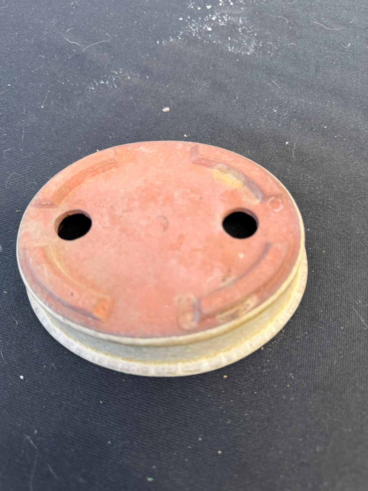 4.25x3.25x1.5 Inch Yozan Oval Bonsai Pot – Cream Celadon Glaze