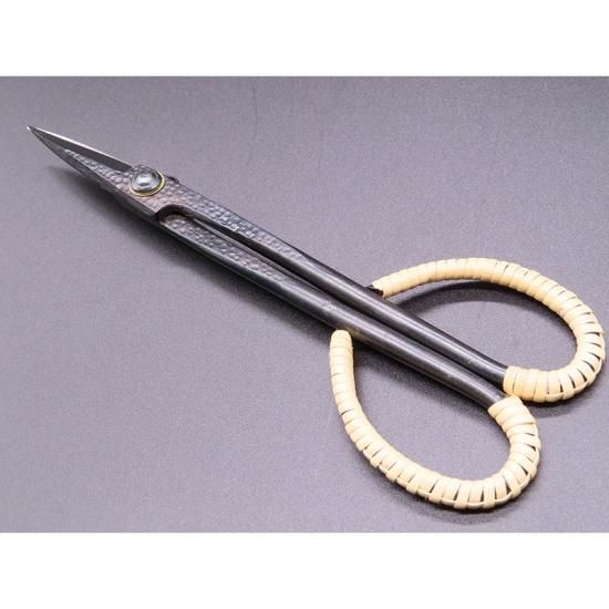 DEN Twig Scissors, Rattan-Bound Handle — Premium Steel