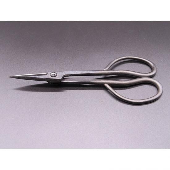 DEN Satsuki Scissors — Everyday Carbon Steel