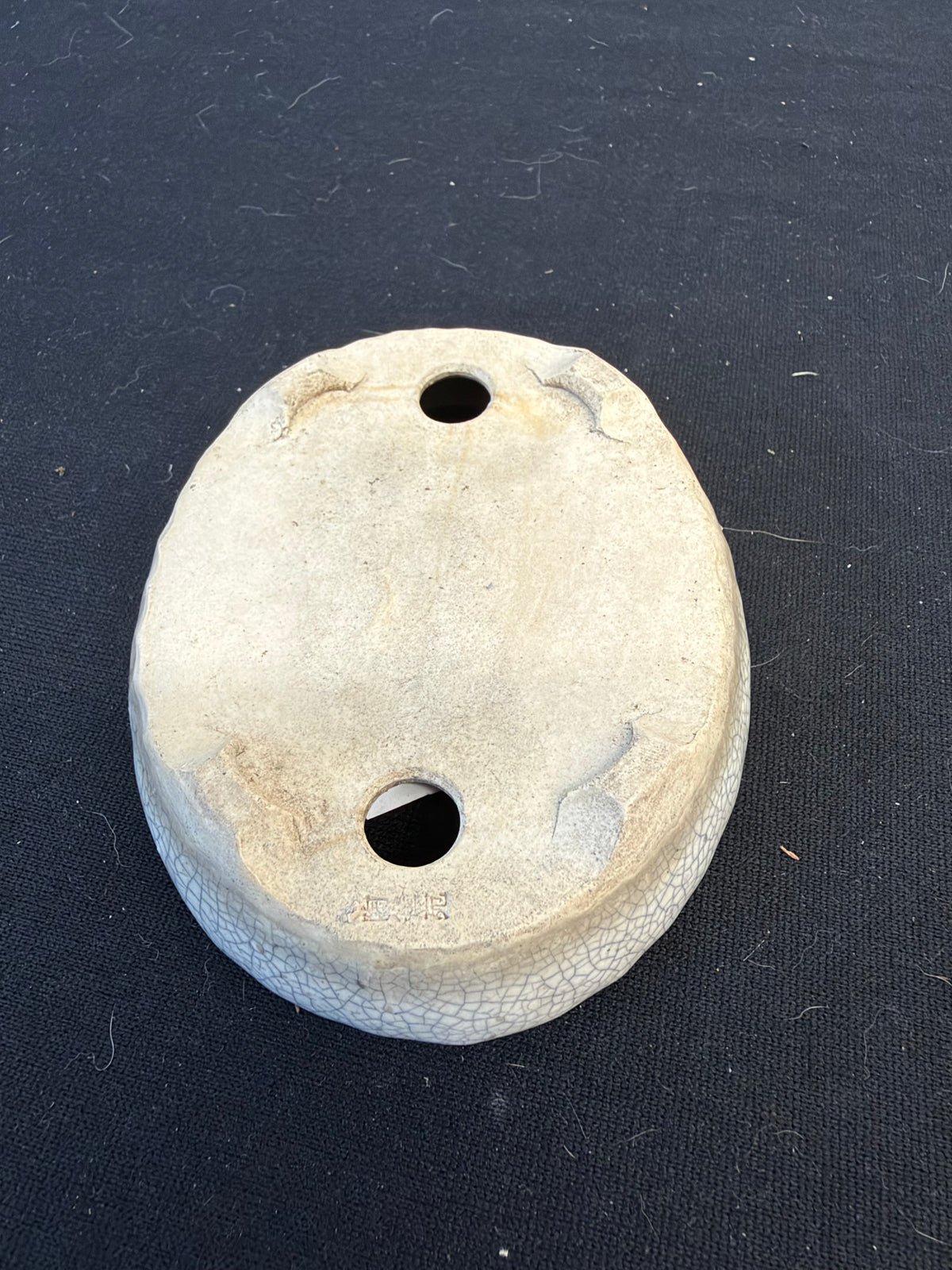 4.5x3.5x1 Inch Toujaku Handmade Bonsai Pot – Crackled White Oval