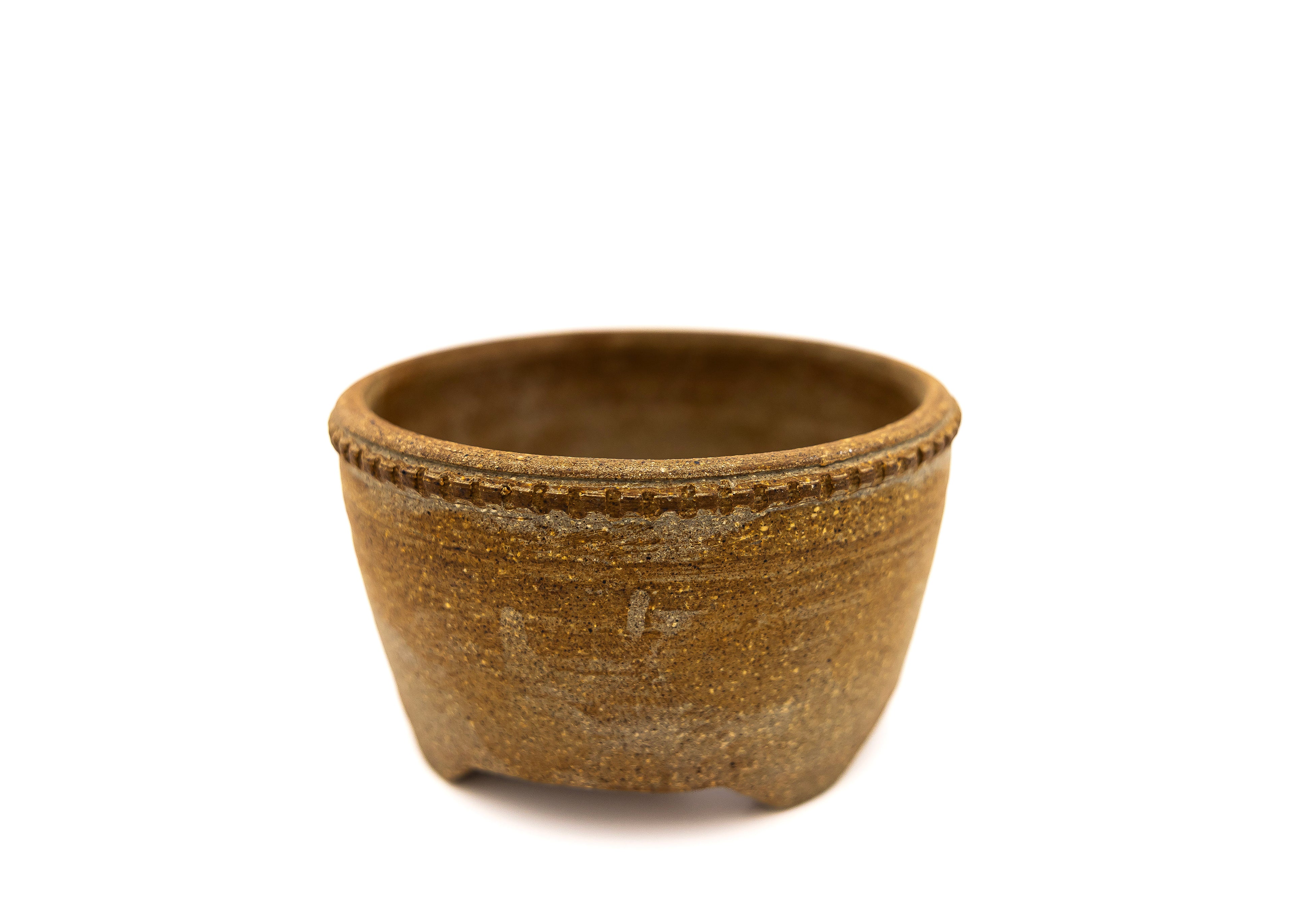 Small Round Brown Glazed Sara Rayner Bonsai Pot – Smooth Finish, Zippered Rim, Square Cut Feet, Nail Signature USA