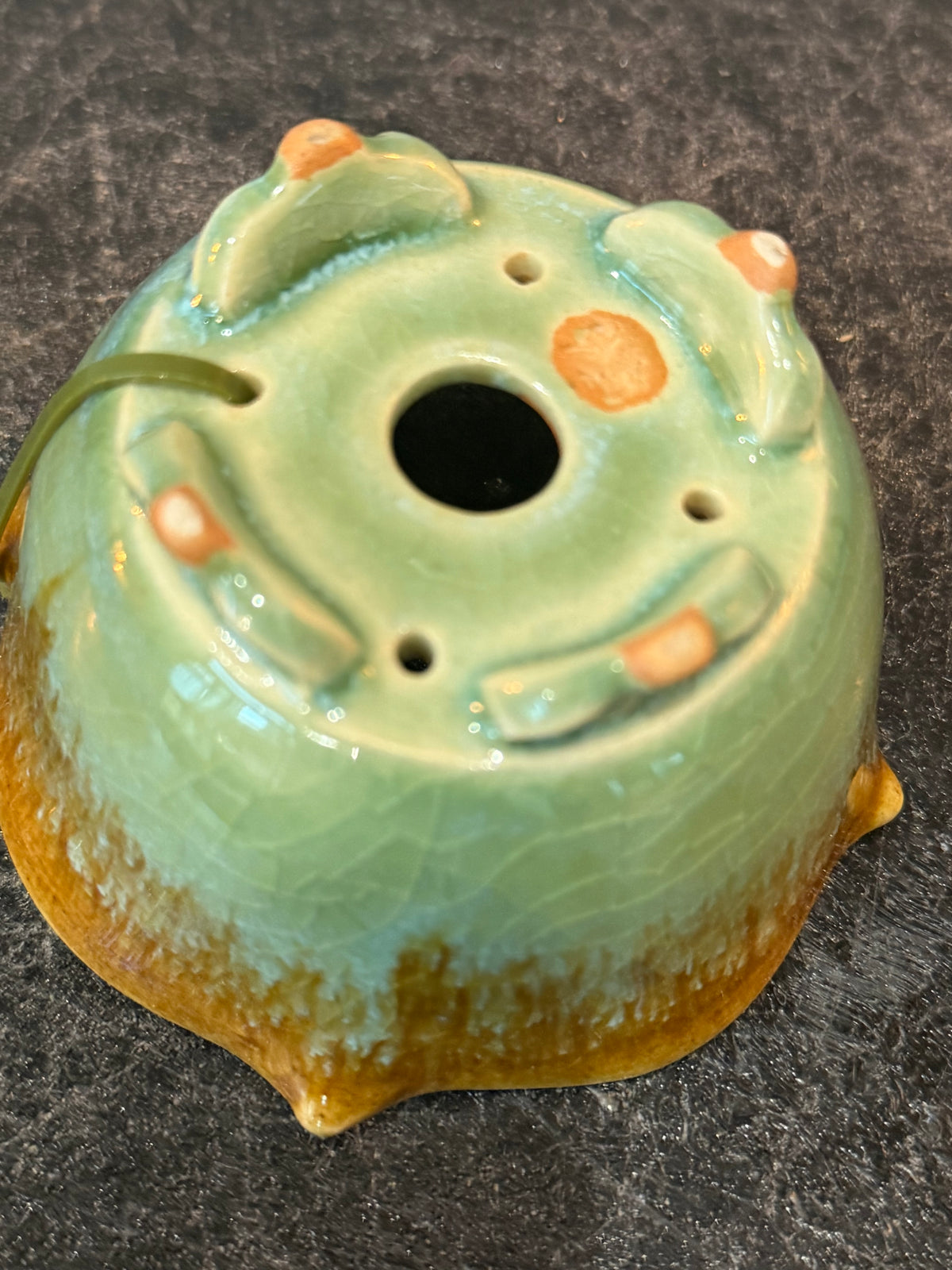 Fuka (Kiyoshi Koiwai) Lotus-Rim Shohin – Amber over Celadon Crackle