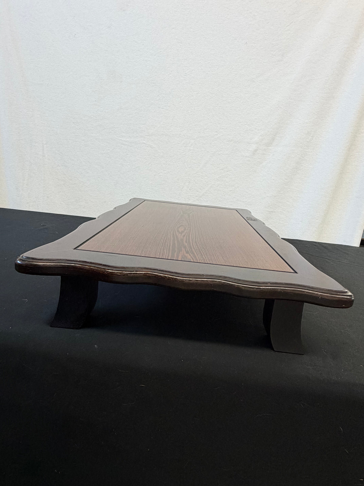 Low Japanese Display Table, 25" x 15", Wavy Edge, Figured Panel (21B)