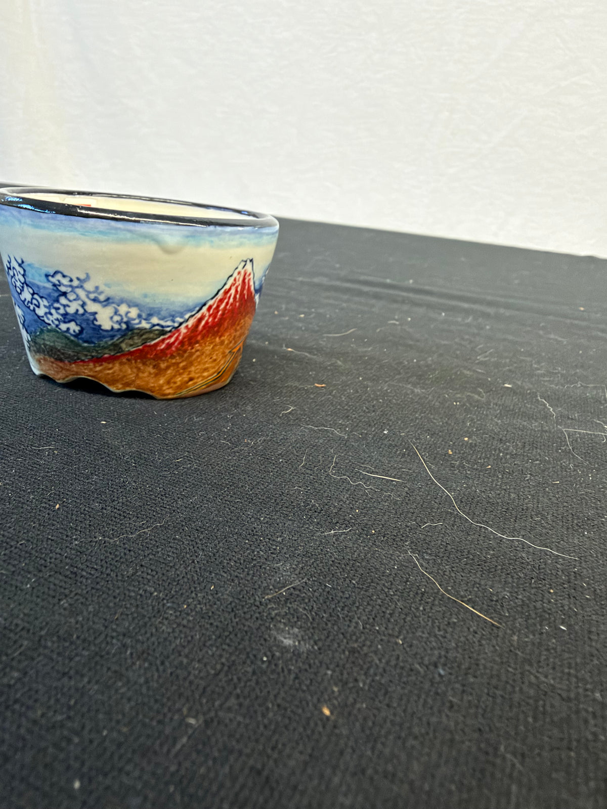 3x2.5 Inch Yuki Shoseki Hand-Painted Bonsai Pot – Red Fuji in a Rainstorm