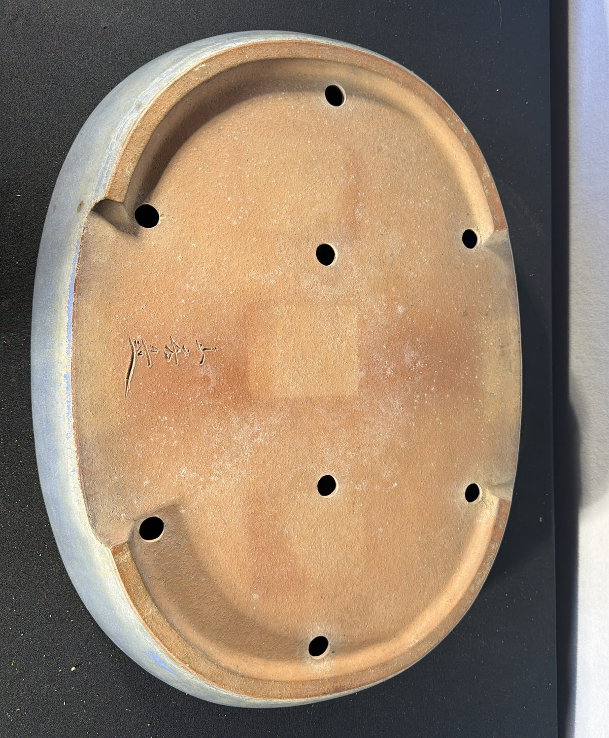 22x16.5x3.5 Inch Hatatori Oval Bonsai Pot – Blue-Grey Glaze, Warm Tan Interior